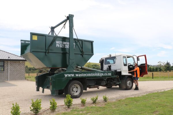 Find our skip bin hire costs for small skip bin hire in Christchurch City